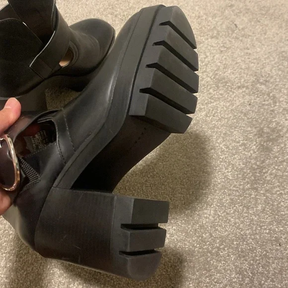 Platform ankle boots - Picture 6 of 6